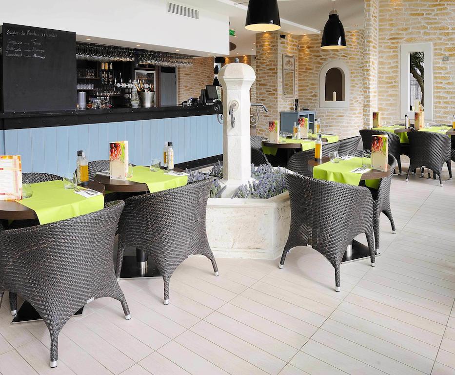 Residhome Paris-Massy Restoran fotoğraf